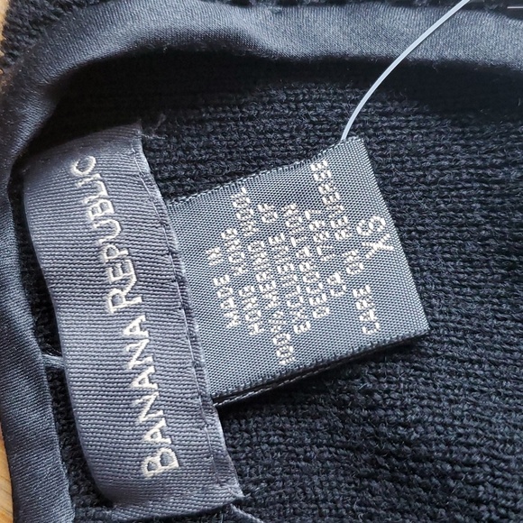 Banana Republic womens 100% merino wool hand beaded tank NWT size xs - Picture 2 of 8